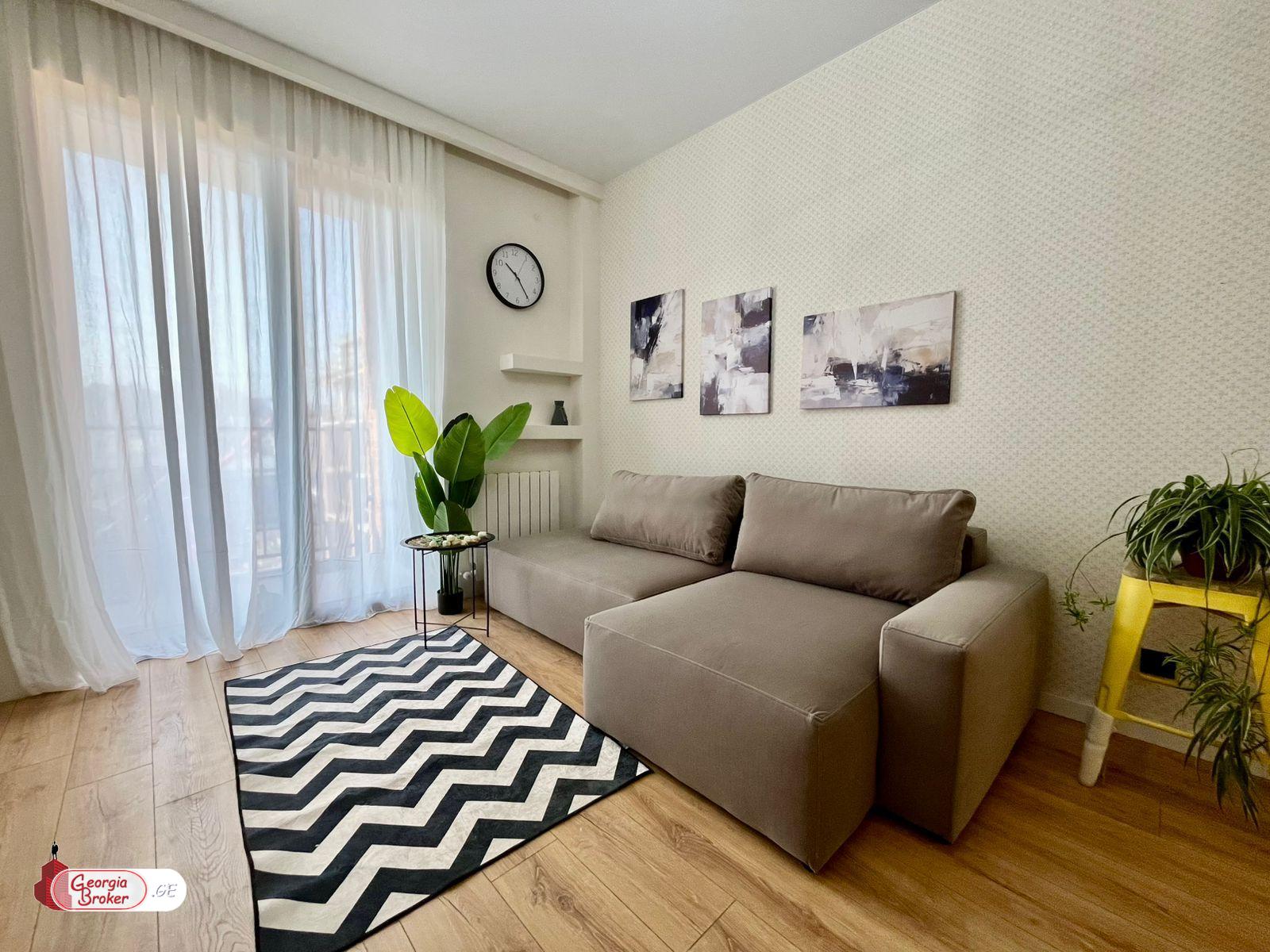 იყიდება ახალი გარემონტებული 2 ოთახიანი ბინა